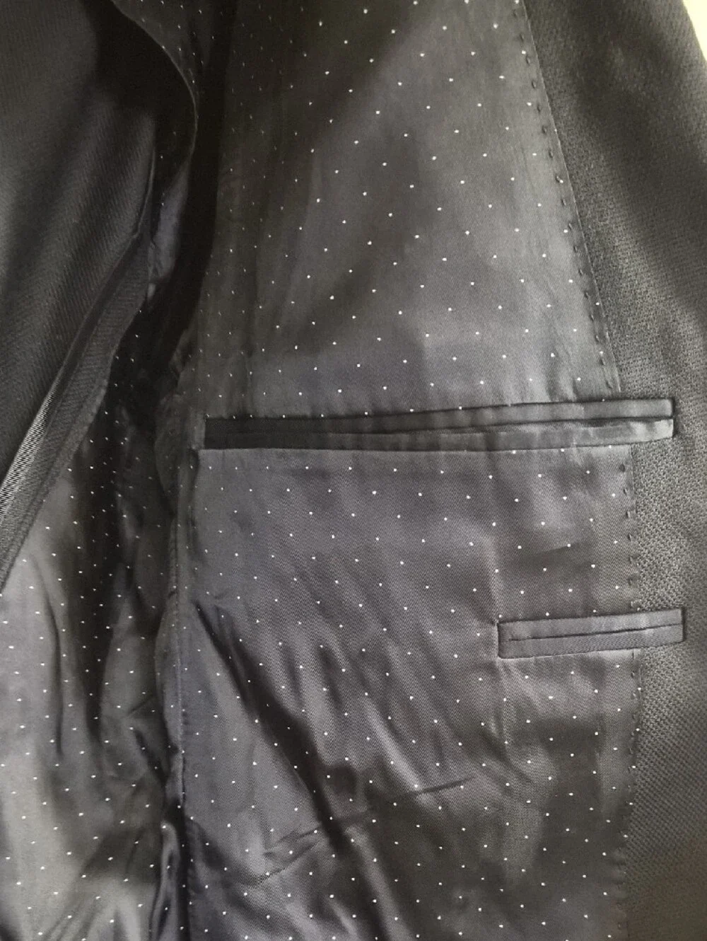 Hugo Boss Men's Black Two-Button Sport Coat Size 46